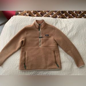 Women’s Patagonia fleece sweater , size M.